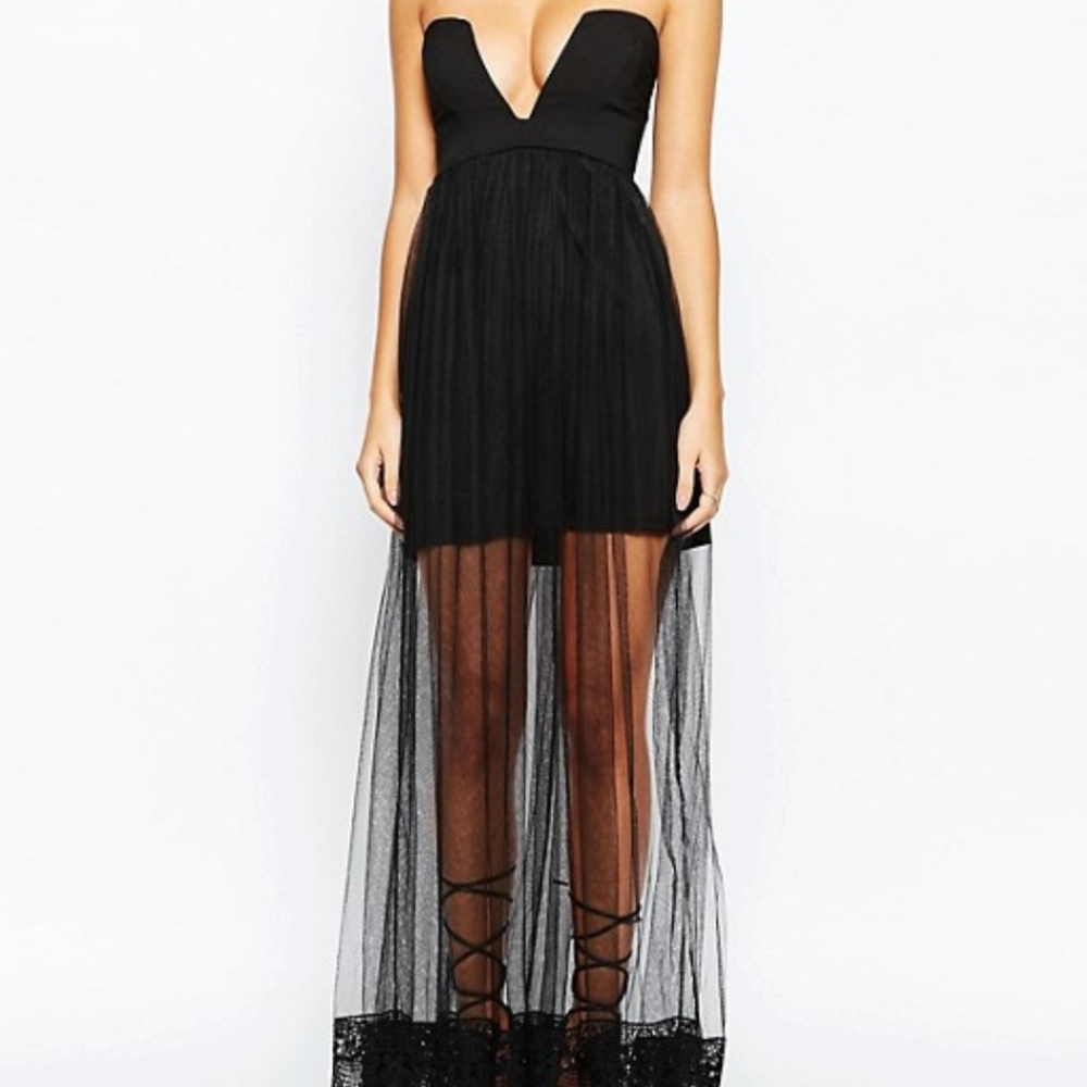 NWT sexy Black Maxi sheer overlay lace trim Size 6